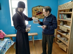 Приходской библиотеке в дар переданы книги