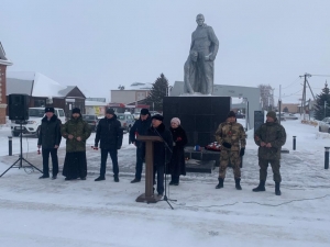 Секретарь Чистопольской епархии принял участие в митинге ко Дню защитника Отечества