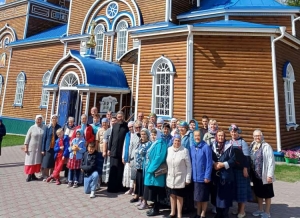 Завершение лета с молитвой – прихожане храмов епархии посетили Троицкий монастырь с. Ташла Самарской области