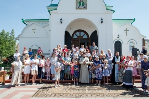 В храме пророка Божия Илии города Нурлата прошли торжества по случаю престольного праздника