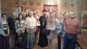 Священник принял участие в беседе с молодёжью
