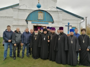 Архиерейское Богослужение в храме с. Полянки Алькеевского и Спасского благочиния