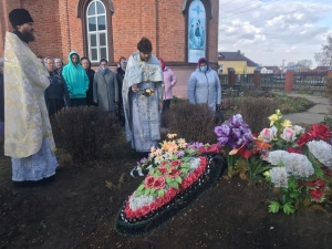 В селе Чистопольские Выселки молитвенно почтили память иерея Алексия Карташова