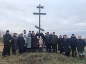 Освящение поклонного креста в селе Юлдуз