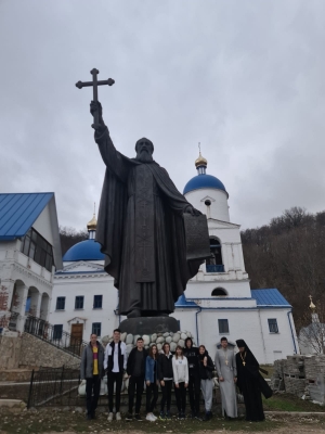 Активисты молодежного отдела Чистопольской епархии совершили паломническую поездку