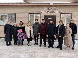 В храме Воскресения Христова города Нижнекамска продолжаются еженедельные духовно-просветительские беседы с прихожанами