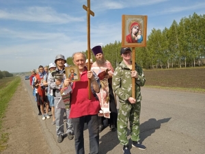 Никольский крестный ход прошел в Аксубаевском благочинии