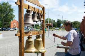 В праздник Крещения Руси по всем храмам Чистопольской епархии прокатилась волна колокольного звона