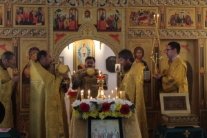 В день памяти святителя Гурия Казанского  епископ  Игнатий возглавил престольные торжества в молитвенном доме прихода Трёх святителей Казанских г. Чистополь