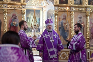 Крестопоклонная неделя