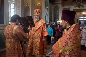 Архиерейское богослужение на Радоницу