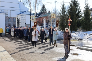 В праздник Благовещения Пресвятой Богородицы в г. Чистополь состоялся крестный ход