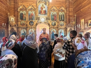 Епископ Пахомий совершил Литургию в храме Иоанна Предтечи д. Кашаево Нижнекамского района 