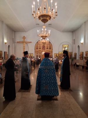 В храме Казанской иконы Божией Матери пос. Красный Ключ прошли праздничные богослужения.