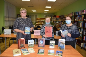 В Центральную библиотеку города Чистополя поступило 29 комплектов православных книг