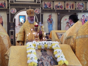 Епископ Пармен  совершил  Литургию  в   храме Архистратига Божия Михаила села Слобода Черёмуховая  
