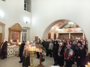 В праздник Рождества Господа Бога и Спаса нашего Иисуса Христа, в нашем храме святых бессребреников и чудотворцев Космы и Дамиана прошла праздничная Божественная литургия