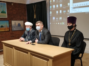 Благочинный Чистопольского округа принял участие в круглом столе, посвящённом профилактике терроризма и экстремизма