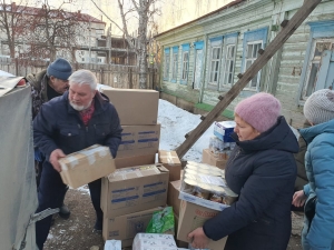 Чистопольская епархия передала очередную партию гуманитарной помощи для беженцев из Донецкой и Луганской народных республик