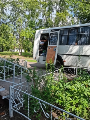 В Покровском благочинии акция помощи многодетным и малоимущим семьям продолжается