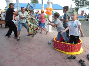 Праздник в День семьи, любви и верности в Чистополе