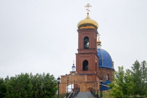 В Свято-Троицком храме с. Новошешминск состоялось архиерейское богослужение