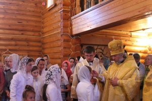 Архиерейское богослужение в храме прп. Романа Сладкопевца г. Нижнекамска