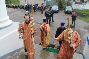 В г. Чистополь встретили благодатный огонь