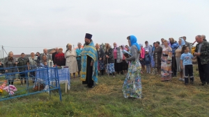 Во Успении не оставила еси нас, Богородица!