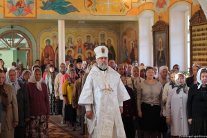 Архиерейское богослужение в храме св. бесср. Космы и Дамиана пгт. Камские Поляны